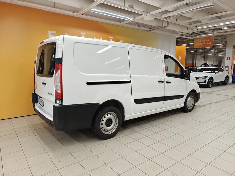 Käytetty Toyota Proace Active 128 HP (94 kW) 2015 Tila-auto