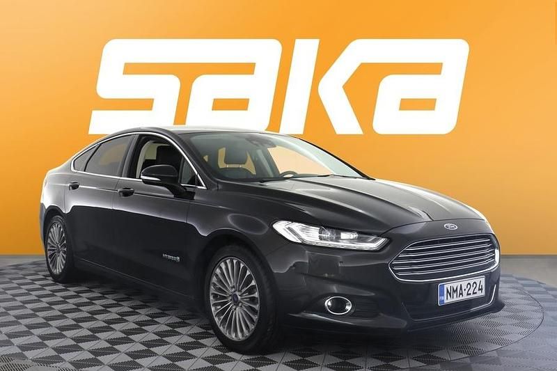 Käytetty 2017 Ford Mondeo Titanium Sedan | 15 790 € (Perustarjous) - Kuva 1/3