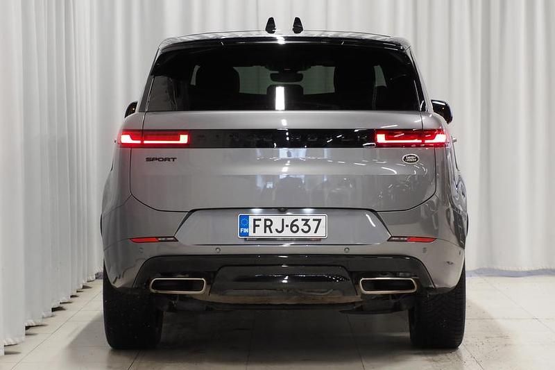 Käytetty Land Rover Range Rover Sport SE Dynamic 439 HP (322 kW) 2023 Katumaasturi