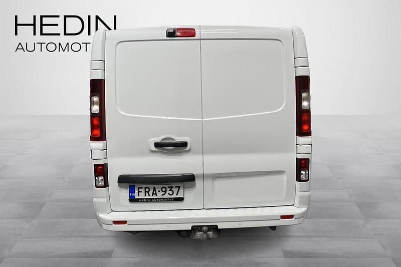 Käytetty Nissan NV300 170 HP (125 kW) 2021 Valkoinen Van