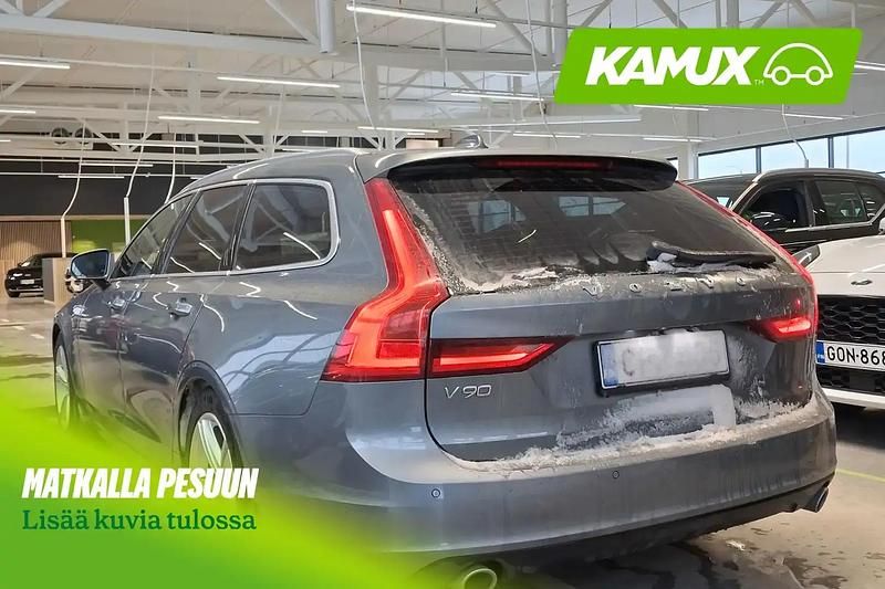 Käytetty Volvo V90 Momentum 150 HP (110 kW) 2020 Hopea / harmaa Farmari