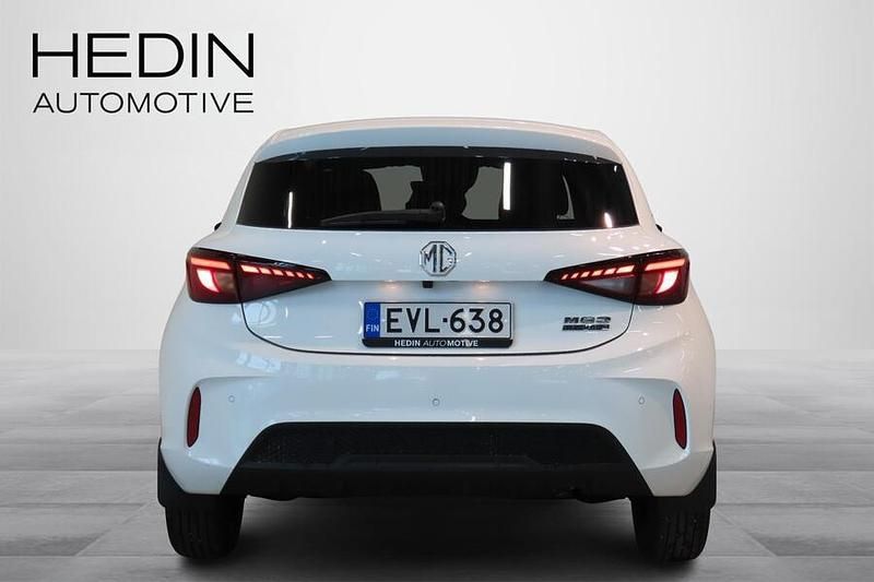 Käytetty MG MG3 Luxury 194 HP (142 kW) 2025 Valkoinen Viistoperä