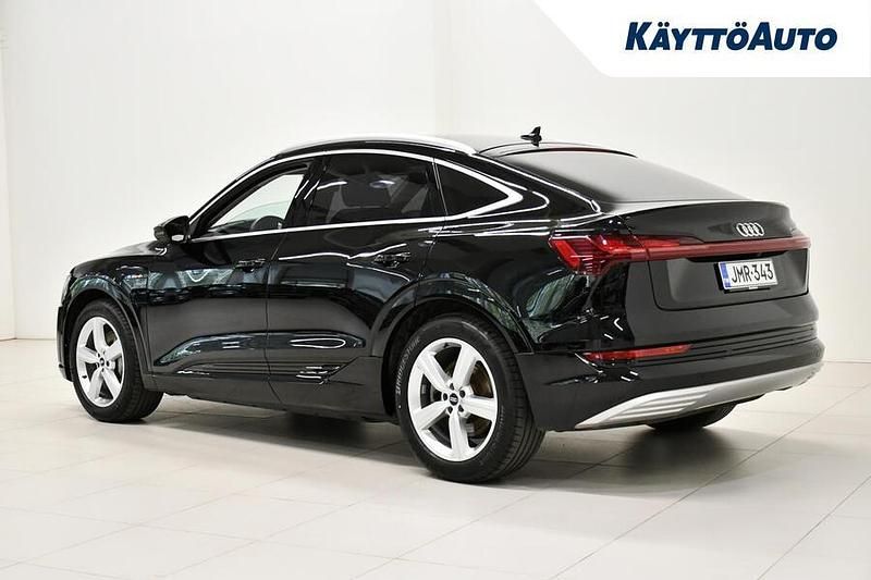 Käytetty Audi e-tron Sportback 300 kW (408 HP) 2023 Musta Katumaasturi