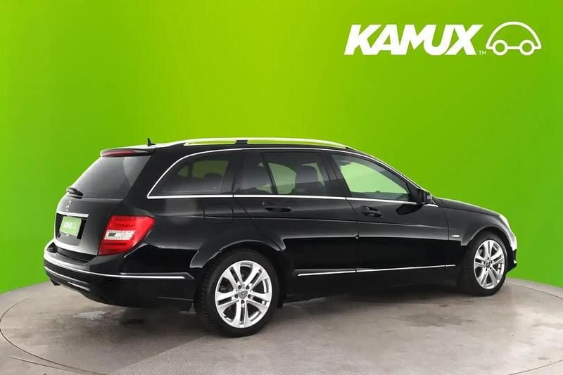 Käytetty Mercedes C180 Avantgarde 156 HP (114 kW) 2011 Musta Farmari