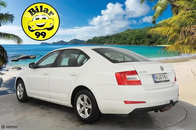 Käytetty Skoda Octavia Ambition 105 HP (77 kW) 2013 Viistoperä