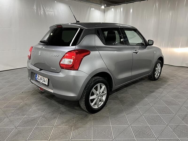 Käytetty Suzuki Swift GL 90 HP (66 kW) 2017 Viistoperä
