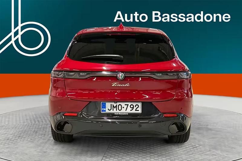 Käytetty Alfa Romeo Tonale Edizione Speciale 131 HP (96 kW) 2024 Katumaasturi