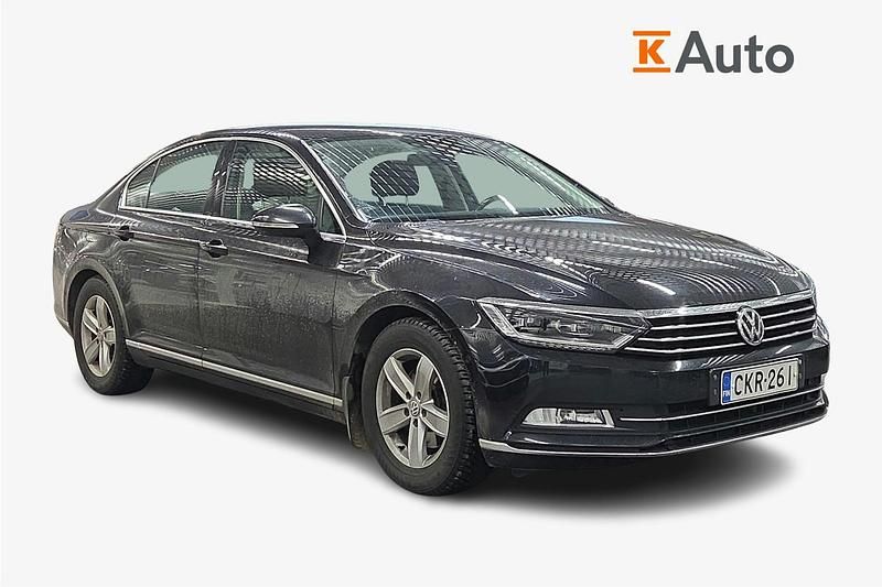 Käytetty VW Passat Highline 150 HP (110 kW) 2017 Musta Sedan