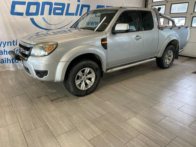 Met. harmaa Käytetty 2010 Ford Ranger XLT Nouto | 10 490 € (Hieman kallis) - Kuva 1/4