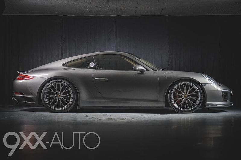 Käytetty Porsche 911 Carrera 370 HP (272 kW) 2017 Coupe - kaksiovinen