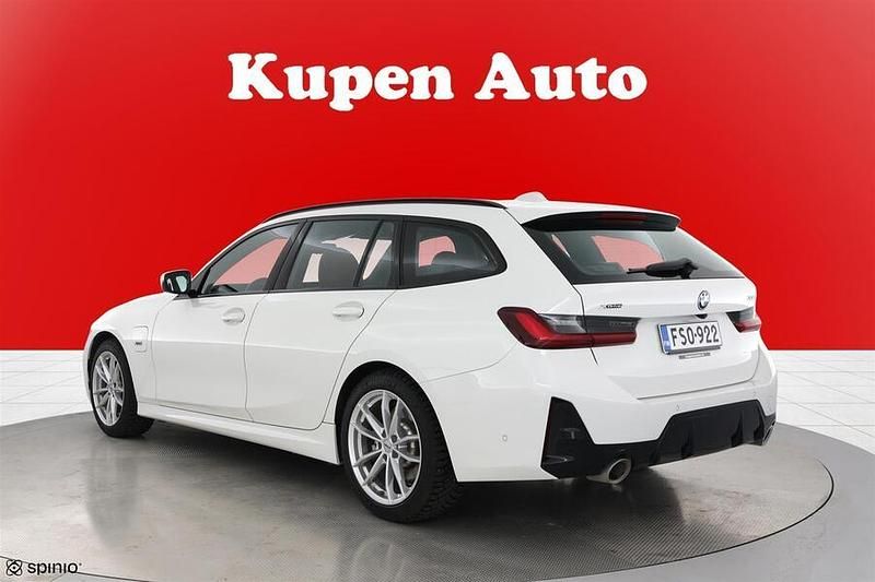 Käytetty BMW 330e M Sport 292 HP (214 kW) 2022 Farmari
