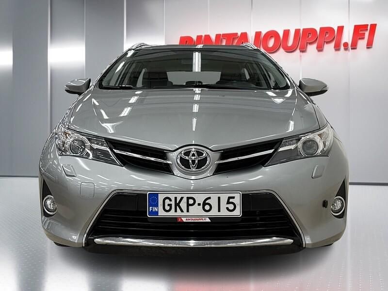 Käytetty Toyota Auris Touring Sports Active 132 HP (97 kW) 2014 Harmaa Farmari