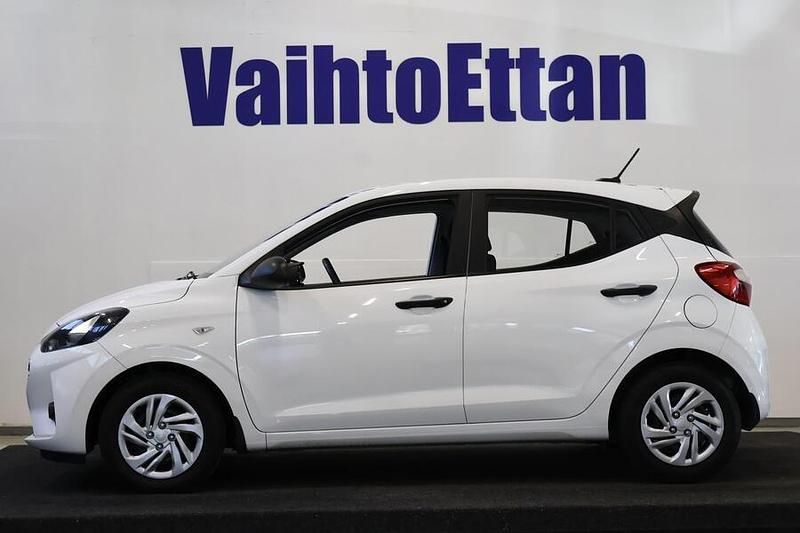Käytetty Hyundai i10 67 HP (49 kW) 2024 Valkoinen Viistoperä