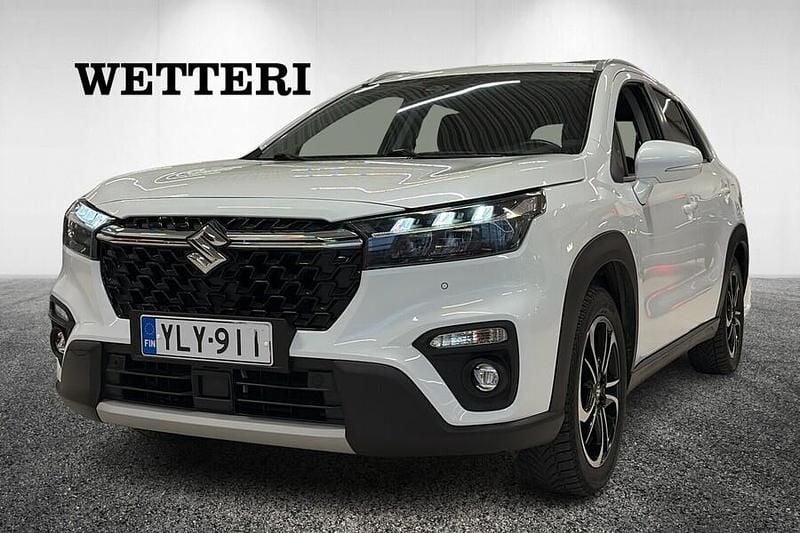 Käytetty Suzuki SX4 S-Cross GL 102 HP (75 kW) 2023 Viistoperä