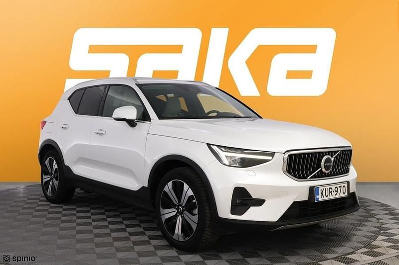 Käytetty 2023 Volvo XC40 Ultimate Katumaasturi | 35 370 € (Perustarjous) - Kuva 1/3