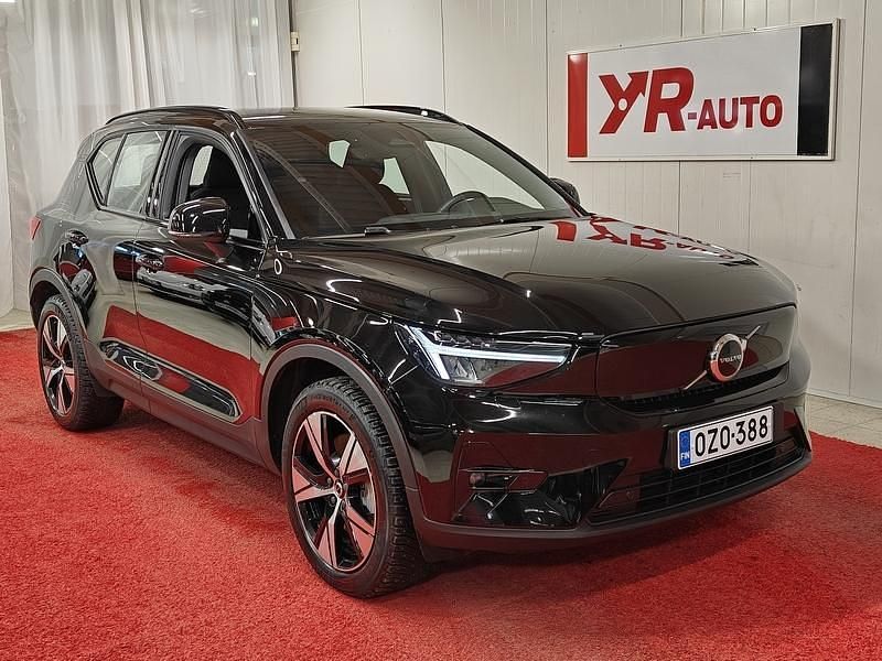 Käytetty Volvo XC40 Plus 169 kW (231 HP) 2023 Katumaasturi