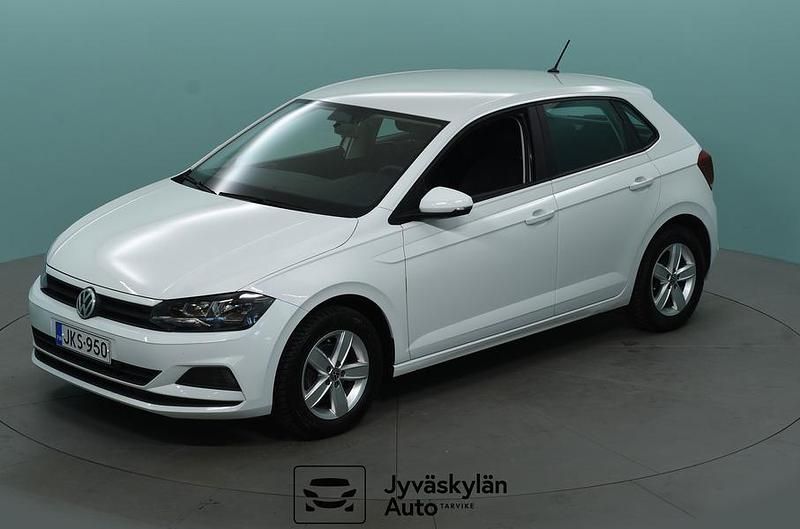 Käytetty VW Polo Trendline 75 HP (55 kW) 2018 Valkoinen Viistoperä
