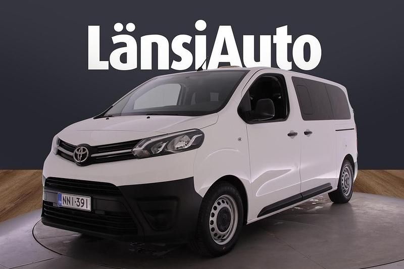 Käytetty 2020 Toyota Proace Verso Farmari | 31 400 € (Supertarjous) - Kuva 1/1