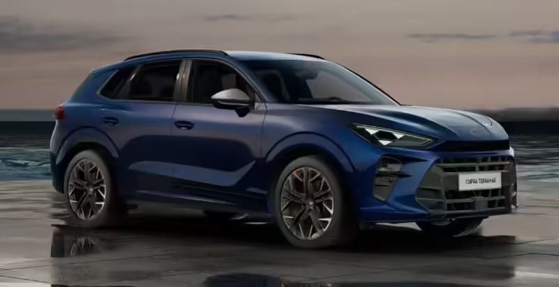 Uusi 2025 Cupra Terramar VZ Katumaasturi | 56 772 € (Hyvä tarjous) - Kuva 1/4