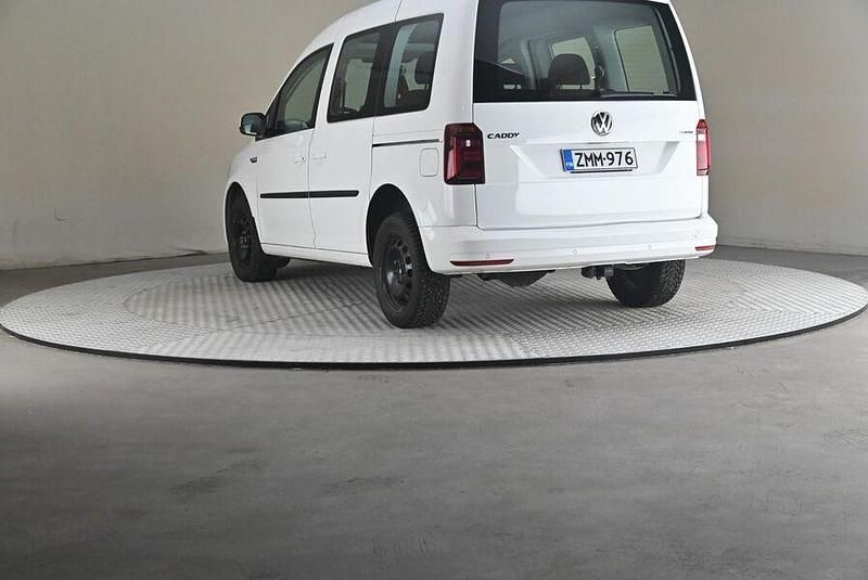 Käytetty VW Caddy Trendline 122 HP (89 kW) 2019 Tila-auto