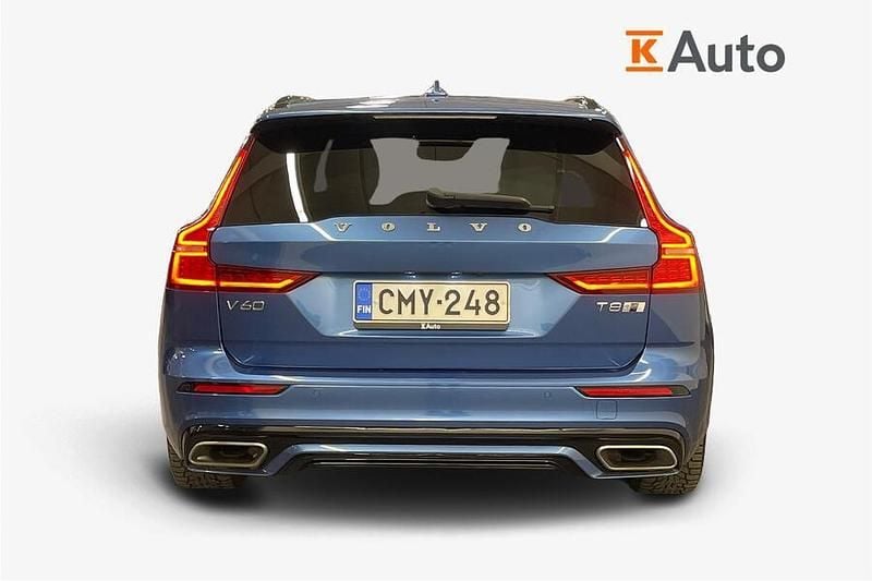 Käytetty Volvo V60 R-Design 392 HP (288 kW) 2019 Met. sininen Farmari