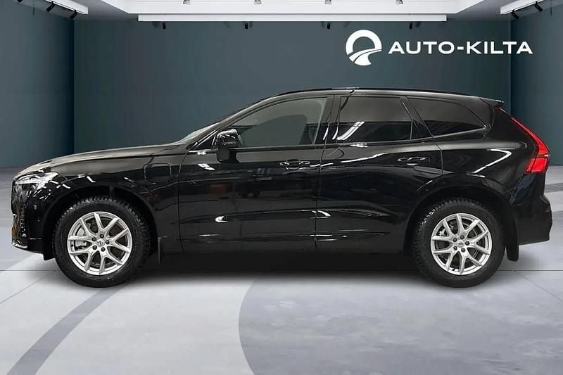 Käytetty Volvo XC60 Plus 2026 Musta Katumaasturi
