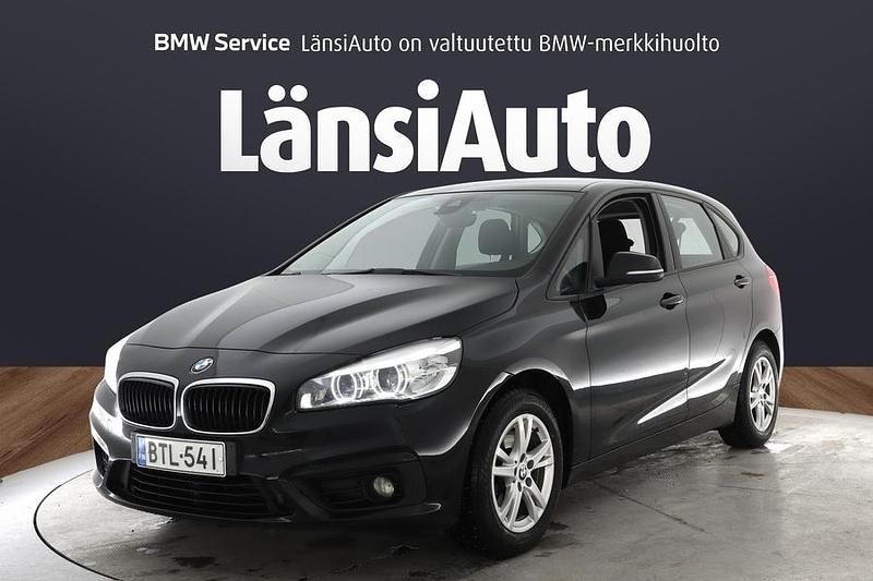 Käytetty BMW 218 Active Tourer 136 HP (100 kW) 2016 Musta Tila-auto