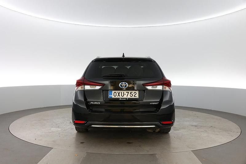 Käytetty Toyota Auris Touring Sports Active 99 HP (72 kW) 2019 Farmari