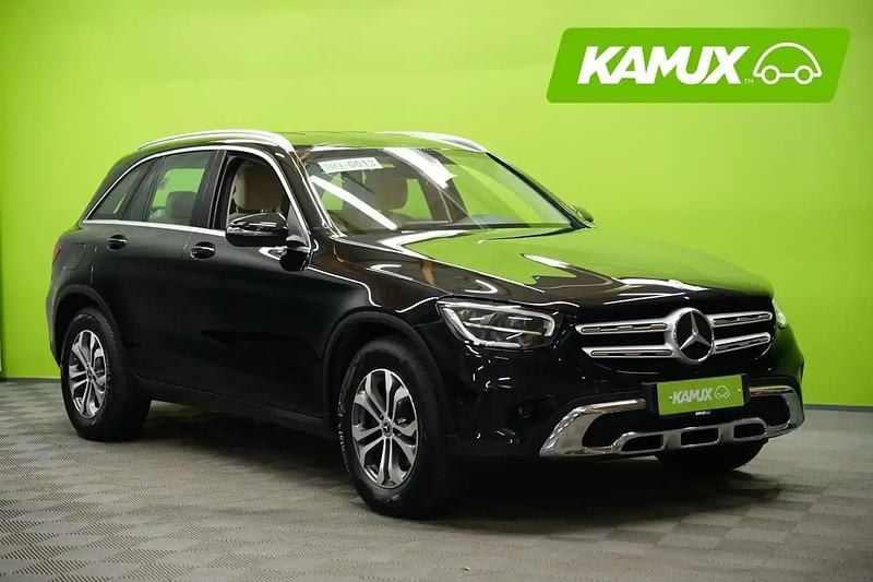 Musta Käytetty 2021 Mercedes GLC200 Business Katumaasturi | 34 990 € - Kuva 1/4