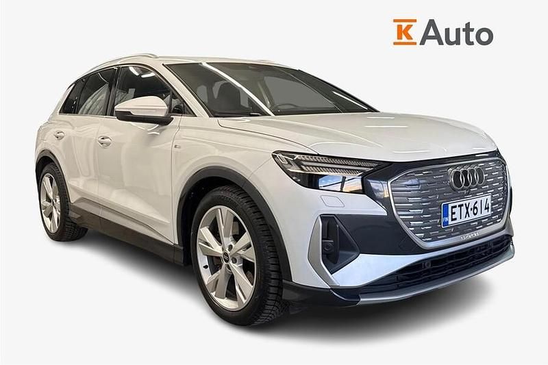 Käytetty Audi Q4 e-tron S-Line 219 kW (299 HP) 2022 Met. valkoinen Katumaasturi