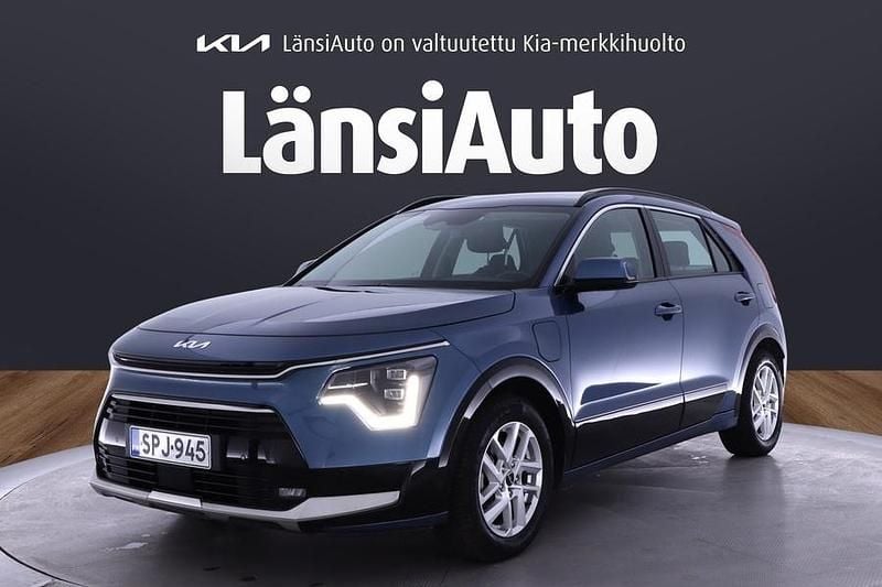 Käytetty Kia Niro EX 141 HP (103 kW) 2023 Sininen Katumaasturi