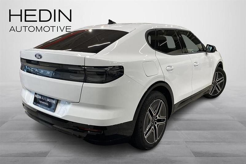 Käytetty Ford Capri Premium 125 kW (170 HP) 2025 Valkoinen Katumaasturi