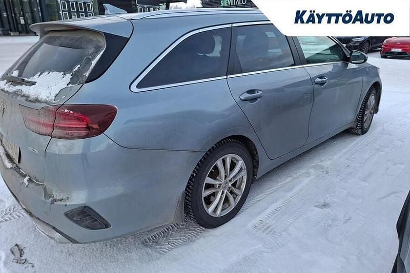 Käytetty Kia Ceed Sportswagon EX 140 HP (102 kW) 2021 Hopea Farmari