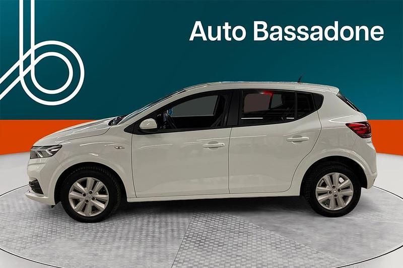 Käytetty Dacia Sandero Comfort 91 HP (66 kW) 2022 Viistoperä