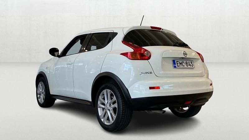 Käytetty Nissan Juke Acenta 117 HP (86 kW) 2012 Valkoinen Katumaasturi