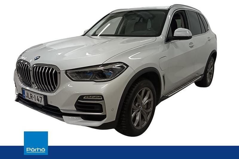 Valkoinen Käytetty 2020 BMW X5 Katumaasturi | 55 960 € (Perustarjous) - Kuva 1/4