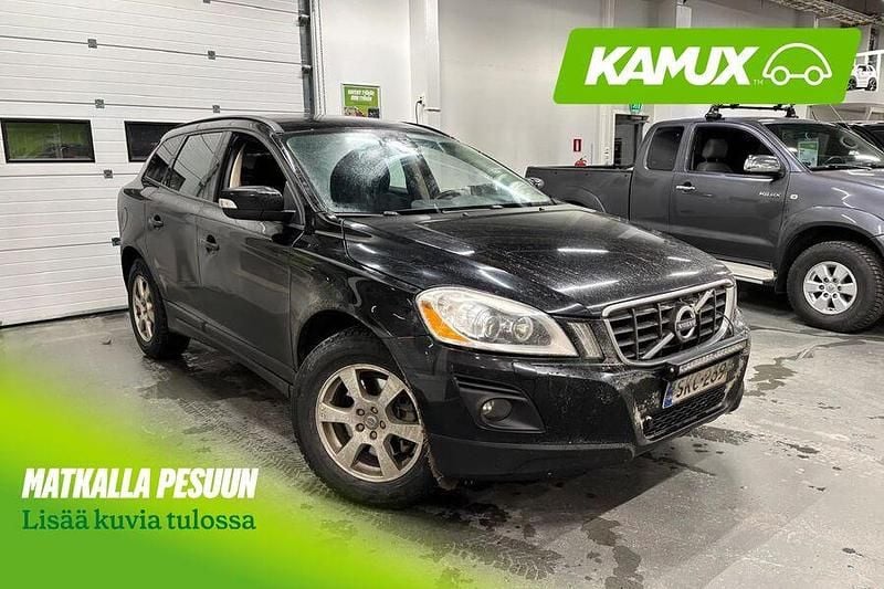 Musta Käytetty 2010 Volvo XC60 Kinetic Katumaasturi | 5 490 € - Kuva 1/4