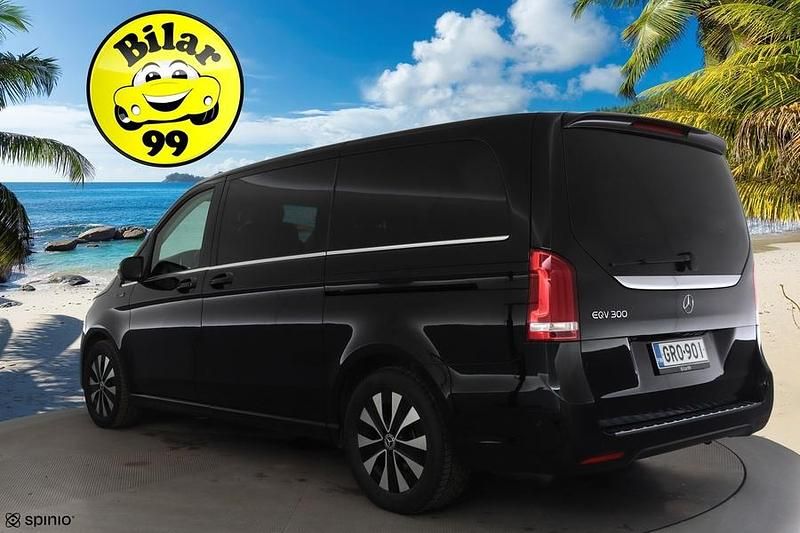 Käytetty Mercedes EQV300 150 kW (204 HP) 2021 Tila-auto