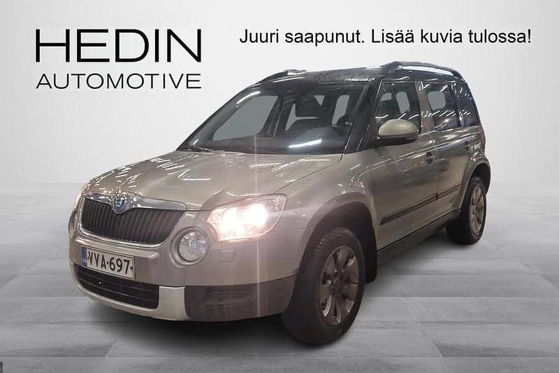 Ruskea Käytetty 2013 Skoda Yeti Adventure Katumaasturi | 6 990 € (Hyvä tarjous) - Kuva 1/4