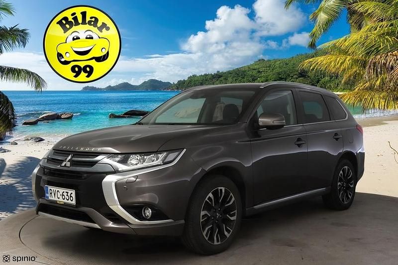 Käytetty Mitsubishi Outlander P-HEV Instyle 121 HP (88 kW) 2017 Katumaasturi