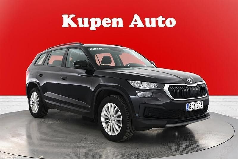 Svart Begagnad 2021 Skoda Kodiaq Active SUV | 32 900 € (Marknadspris) - Bild 1/4