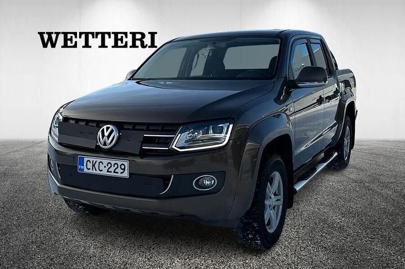 Käytetty VW Amarok Highline 180 HP (132 kW) 2015 Ruskea Nouto