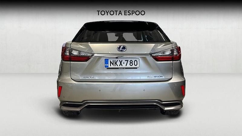 Käytetty Lexus RX450h Executive Line 262 HP (192 kW) 2018 Katumaasturi
