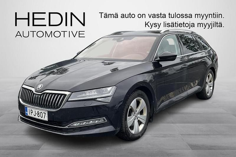 Musta Käytetty 2021 Skoda Superb Style Farmari | 24 990 € (Perustarjous) - Kuva 1/3