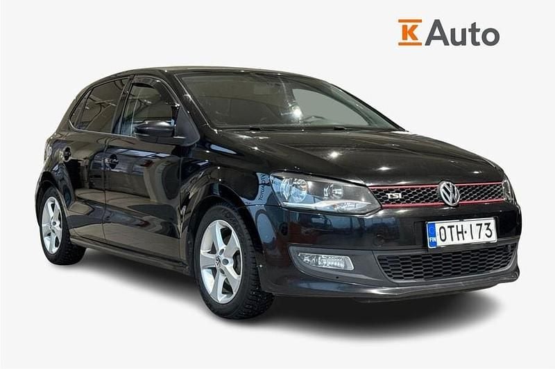 Käytetty VW Polo Comfortline 90 HP (66 kW) 2012 Viistoperä