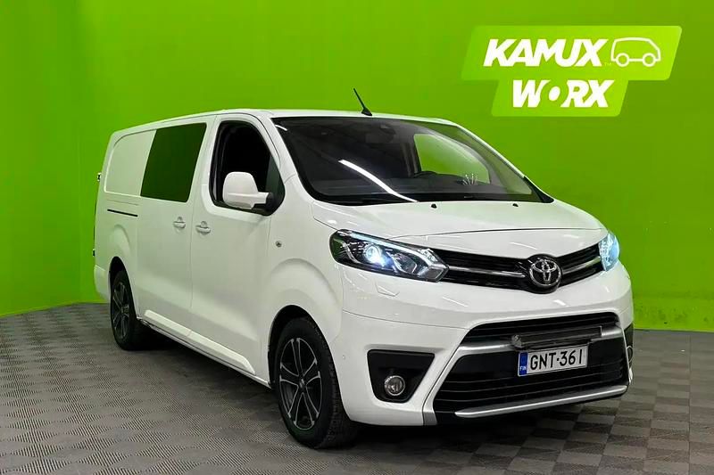 Käytetty Toyota Proace 177 HP (130 kW) 2019 Valkoinen Tila-auto