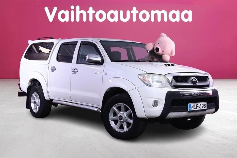 Käytetty 2011 Toyota HiLux Executive Nouto | 24 900 € (Perustarjous) - Kuva 1/2