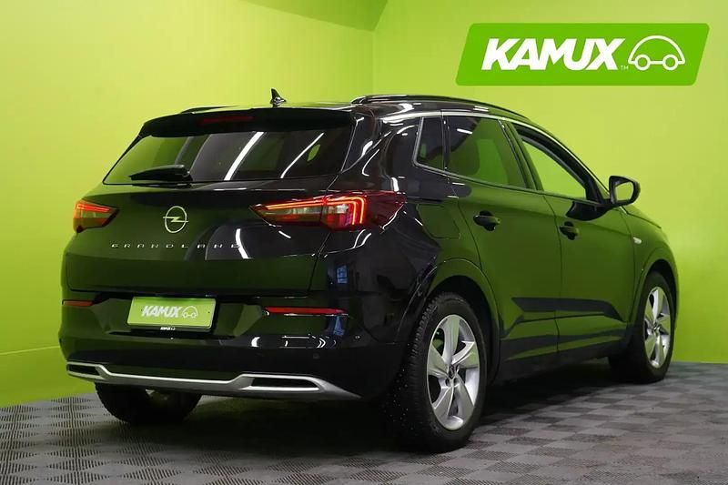 Käytetty Opel Grandland X Executive 300 HP (220 kW) 2022 Musta Katumaasturi