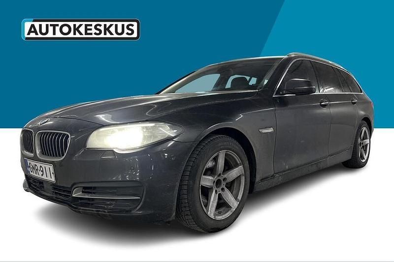 Ruskea Käytetty 2015 BMW 520 Farmari | 14 790 € (Hyvä tarjous) - Kuva 1/2