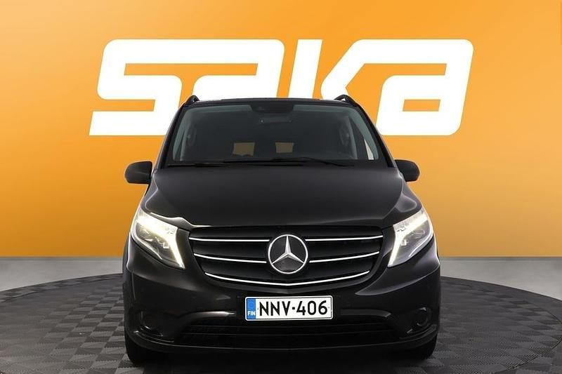 Käytetty Mercedes Vito 163 HP (119 kW) 2021 Van